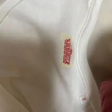 KRAMER 화이트 V넥 슬리브리스 셔츠 사이즈 2