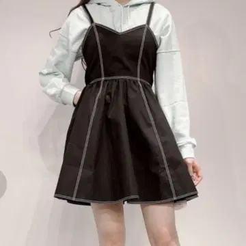 lillilly 백리본 데님 원피스 블랙