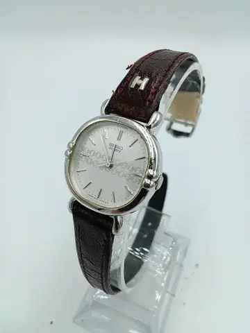 [ SEIKO ] 쿼츠 손목시계