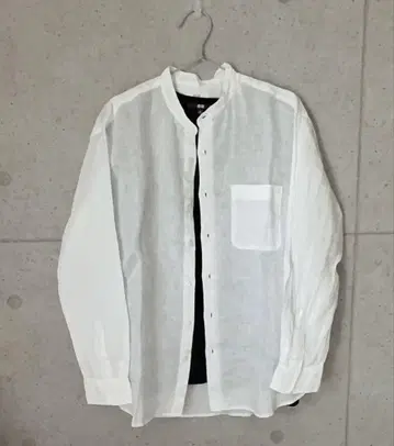 새상품 UNIQLO 상의