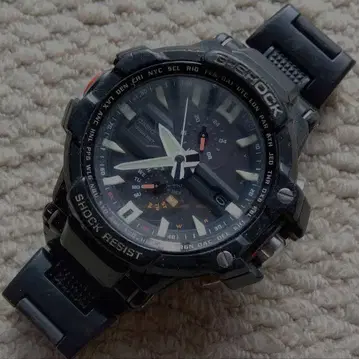 하자품 CASIO G-SHOCK 스카이콕피트 GW-A1000FC