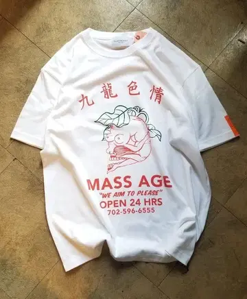 Black weirdos 블랙 위도우 MASS AGE TEE