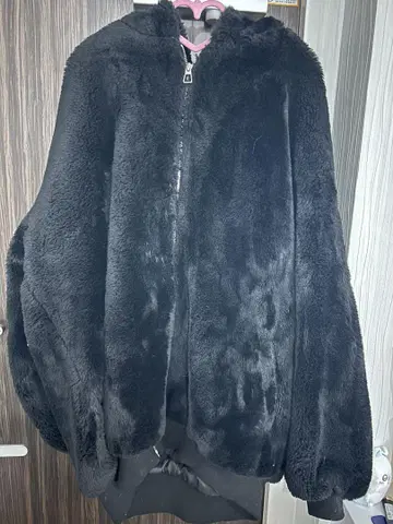 Dim Moire 블랙 플리스 자켓