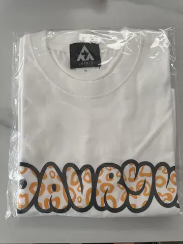 DAVRYU 티셔츠