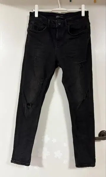 ZARA MAN 블랙 스키니진 EUR 40