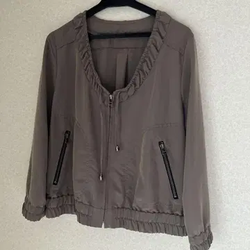 새상품급 로트레아몽 브라운 노카라 블루종