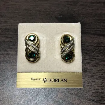 D'ORLAN 에메랄드 그린 귀찌