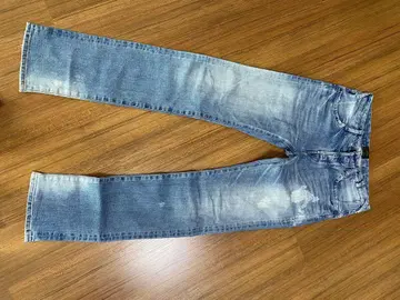 폴스미스 라이트 블루 슬림 핏 데님