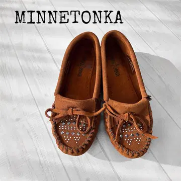 미네통카 MINNETONKA 브라운 모카신 스터드 23cm~24cm