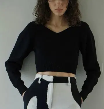 CLANE V NECK SHORT KNIT TOPS