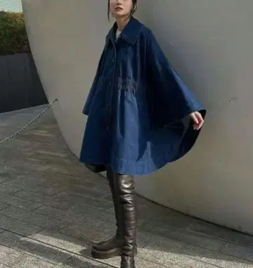택 포함 새상품급 CLANE 데님 케이프 코트 인디고
