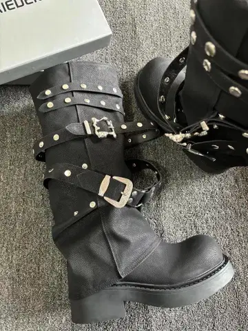 여성용 천연 가죽 엔지니어 롱 부츠 체인 포함 통굽 6cm 블랙