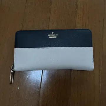 kate spade 장지갑 블랙/아이보리
