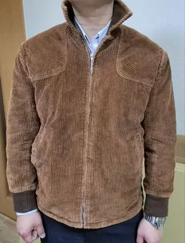 브라운 코듀로이 점퍼 구제 의류