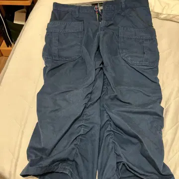 다크 블루 카고 숏팬츠