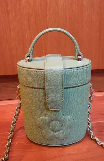 LILY BROWN x MARY QUANT 콜라보 숄더백