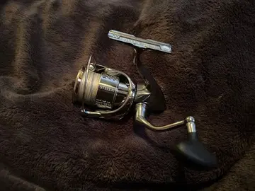 SHIMANO 18 STELLA C3000MHG