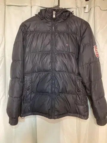 [ 흡연자 반려동물 없음 ] TOMMY HILFIGER 다운 자켓