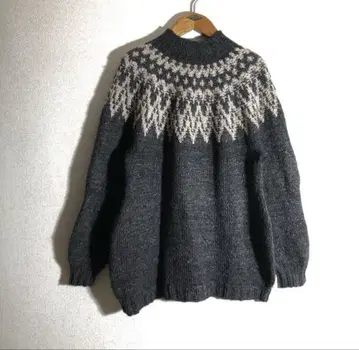 빈티지 레트로 90s 핸드메이드 손뜨개질 노르딕 로피 스웨터