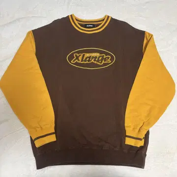 XLARGE 트레이닝복