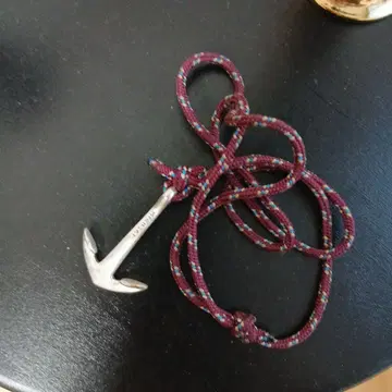 Mian Sai hookt bracelet 닻