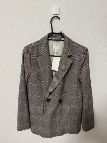 H&M 체크 무늬 테일러드 자켓과 팬츠 세트