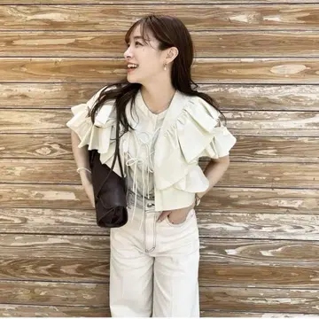 프릴 볼레로 레이어 블라우스