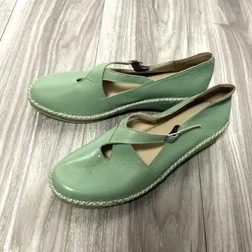 KISCO 크로스 벨트 슬립온 가죽 멜리 제인 슈즈 23cm