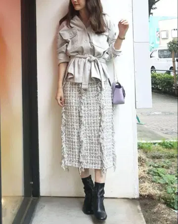 트위드 프린지 타이트 롱 스커트 그레이