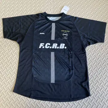 F.C.R.B. 블랙 티셔츠