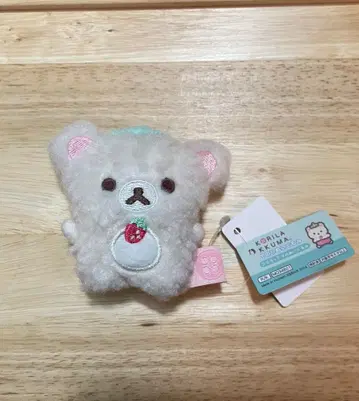 코리락쿠마 딸기 없는 하루 테노리 봉제 인형