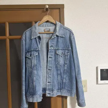라이트 블루 데님 자켓