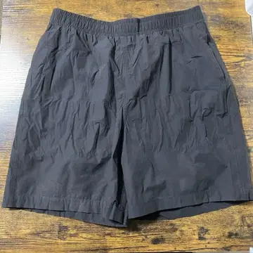 블랙 나일론 훼미리마트 하프 팬츠