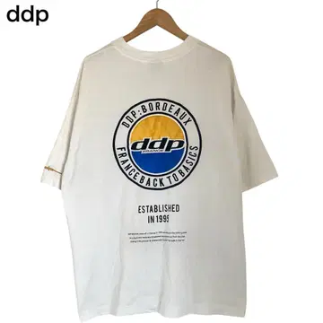 DDP 자수 빅 로고 프린트 원 포인트 T셔츠 반팔 화이트 둥근넥
