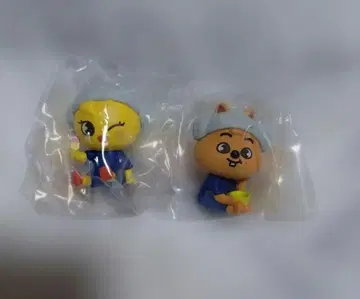 SKZOO 사우나 피규어 2개 세트
