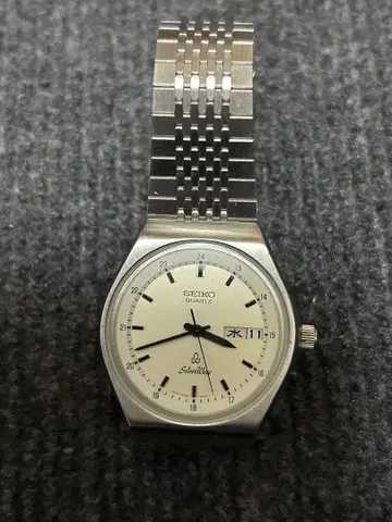 SEIKO 실버웨이브 손목시계 실버