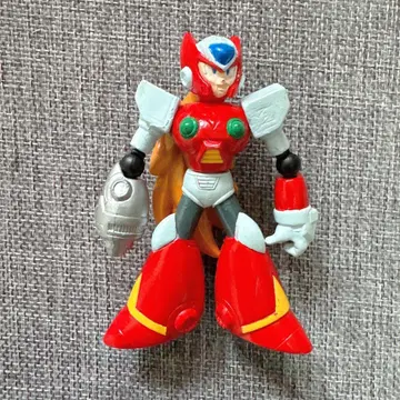 록맨 제로 피규어