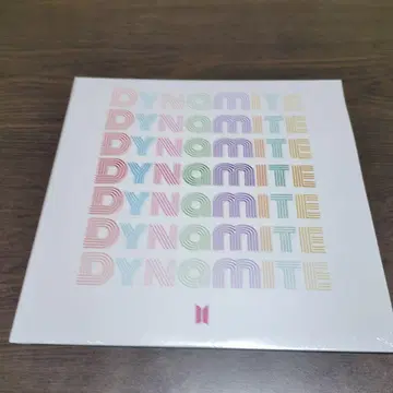 BTS Dynamite 미개봉 CD