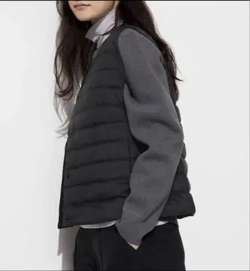 새상품급 유니클로 퍼프테크 컴팩트 베스트 XL 블랙 블랙
