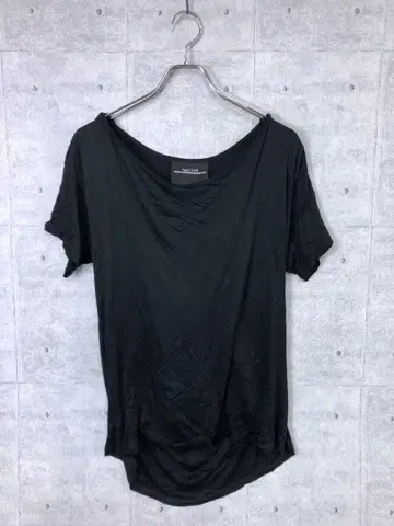 발레 이사무 카타야마 백래쉬 드레이프 T셔츠