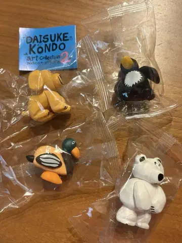 Daisuke Kondo 아트 컬렉션 4체 세트