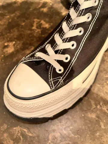 CONVERSE ALL STAR 블랙 하이컷 스니커즈