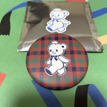 파미리아 familiar 캔뱃지 빨간색 체크 미라이 백화점