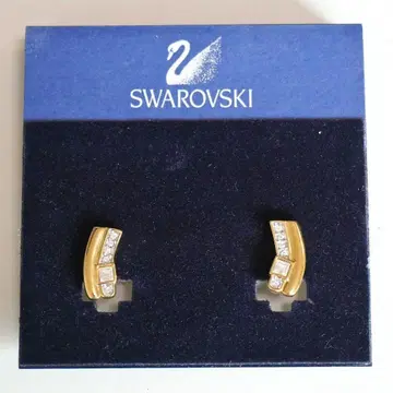 스와로브스키 골드 디자인 귀걸이