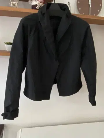 히로코비스 블랙 자켓 새상품급 타프타