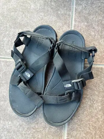 The North Face FASTFOAM 스포츠 샌들 블랙