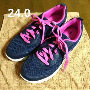 [ 미사용 새상품 ] 스케쳐스 신발 24.0cm