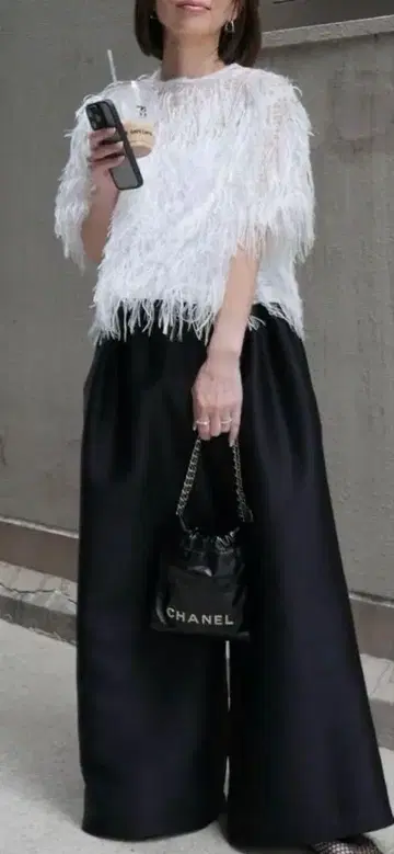 roughlow 라 airy fringe sheertops