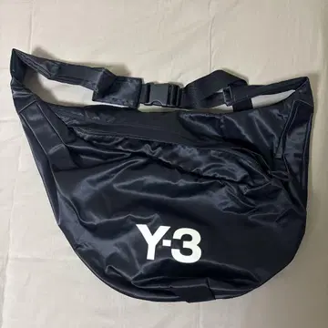 Y-3 블랙 숄더백