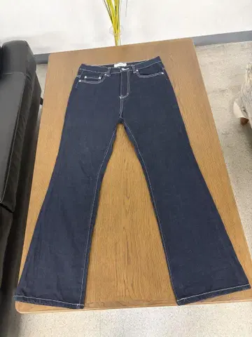ADRER 워셔블 플레어 데님
